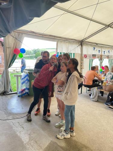 5c647c10-055a-4d3b-9171-7bf25a01da63